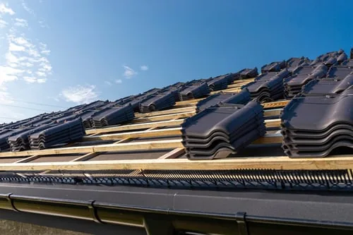 New Roofs / Techos Nuevos